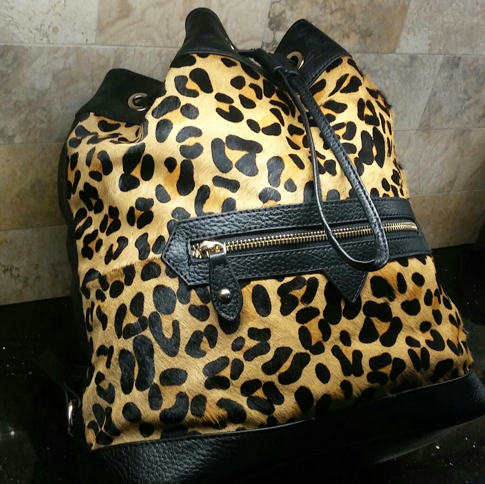 *BRAND NEW* GENUINE CALFHAIR Leopard Backpack
